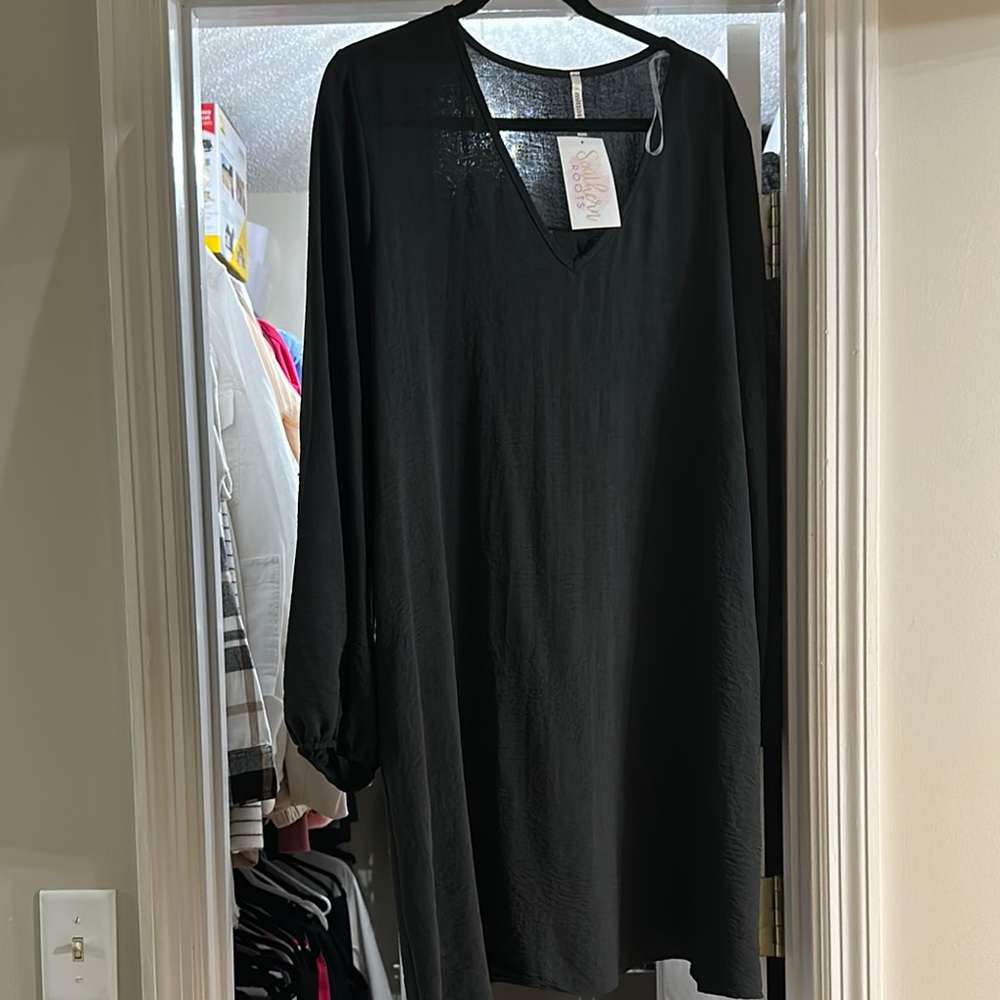 Mittoshop Black V-Neck Dress
